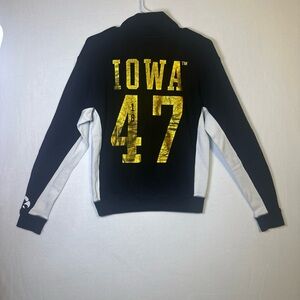 Pink‎ Victoria Secret Sweater Size XS  Color Black And White With Gold IOWA